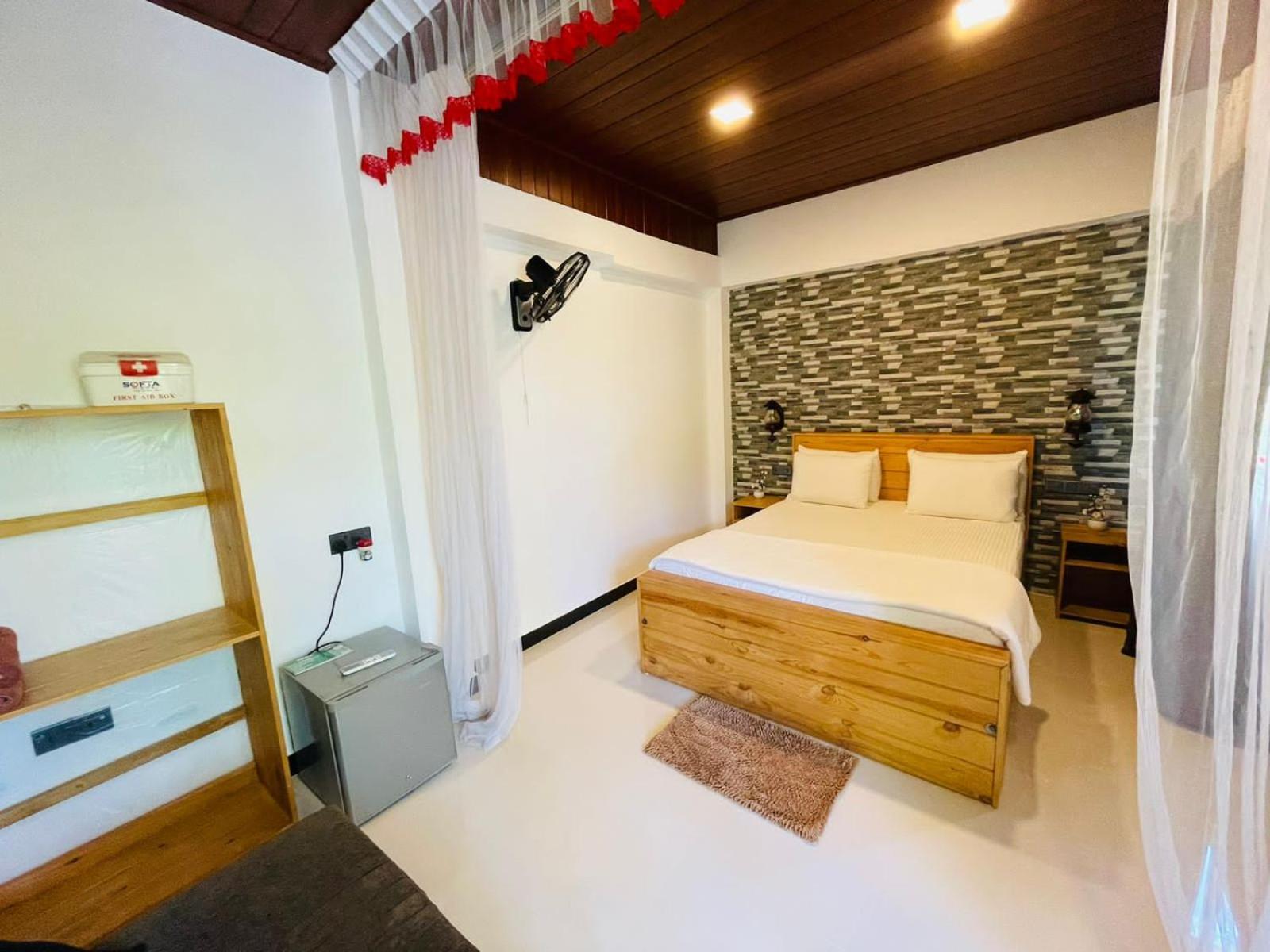 Dhanudi Homestay Ела Екстериор снимка