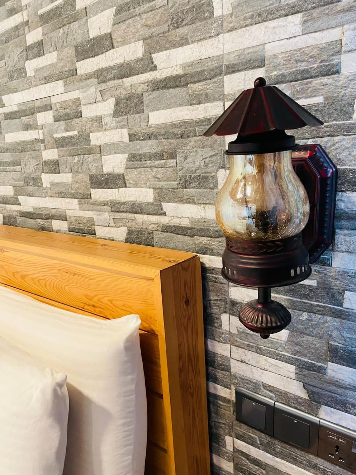 Dhanudi Homestay Ела Екстериор снимка