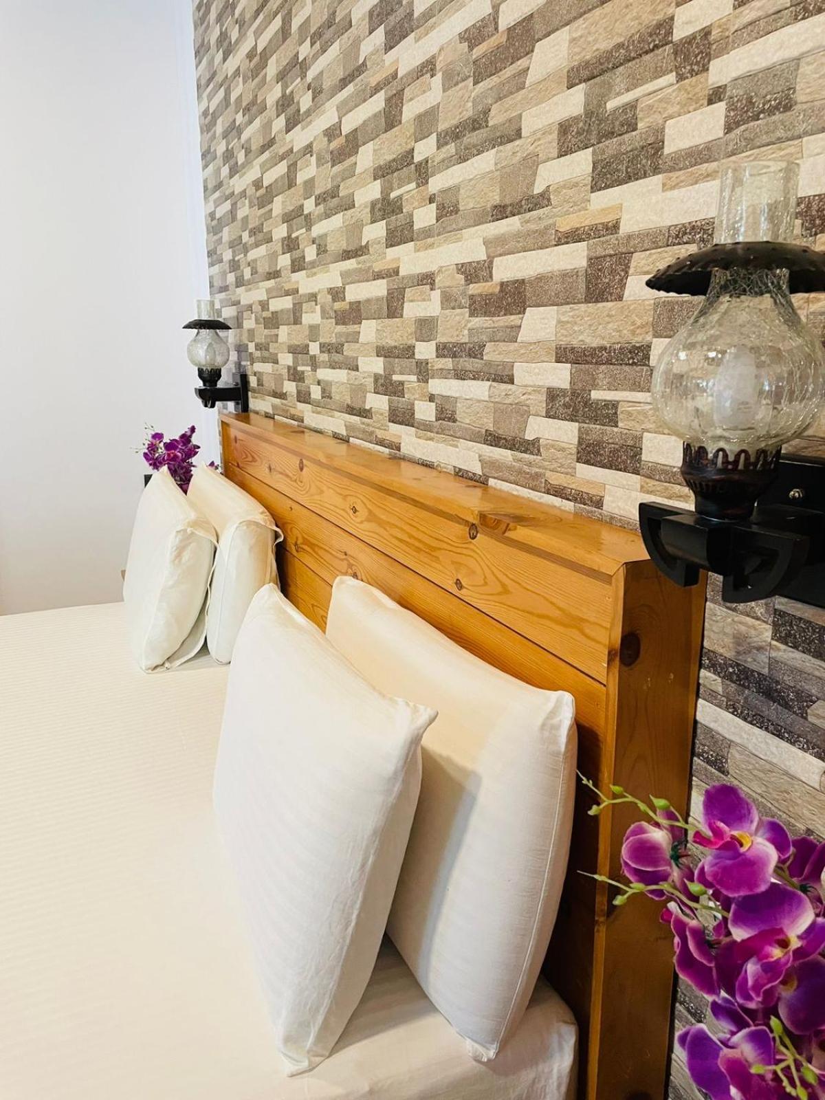 Dhanudi Homestay Ела Екстериор снимка