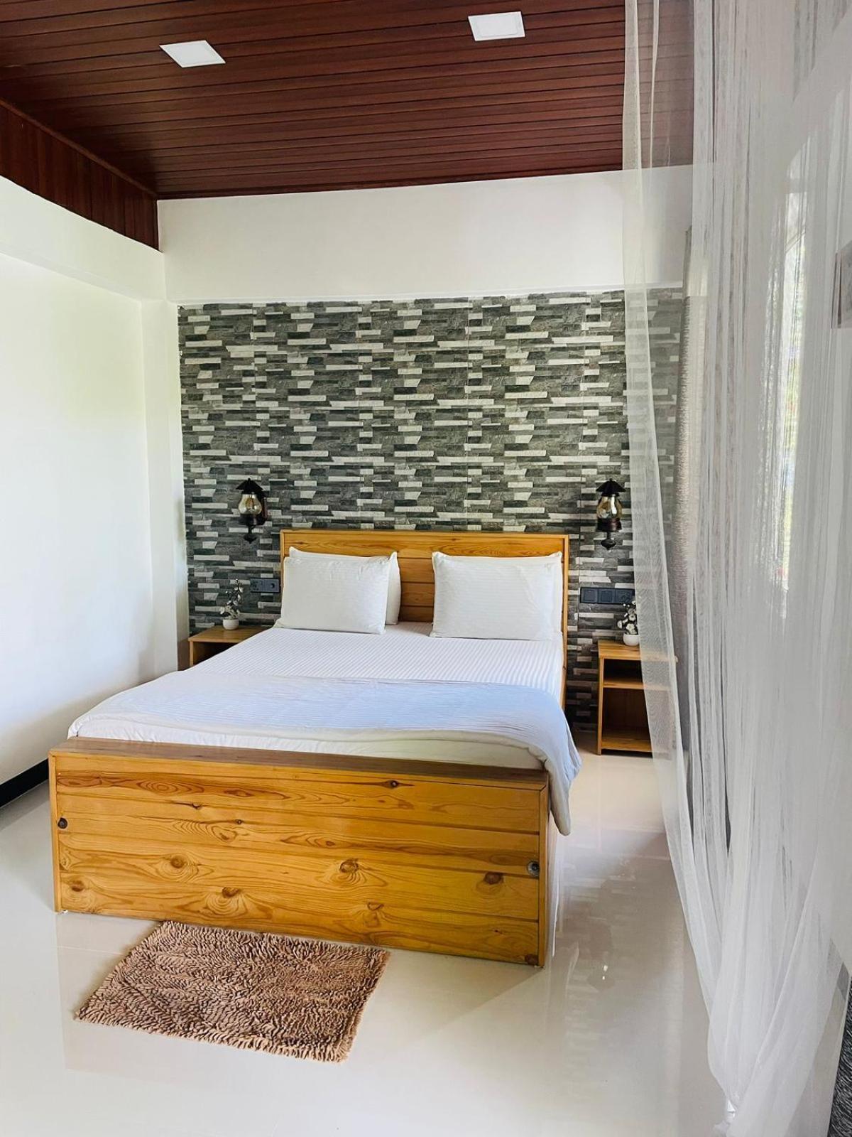 Dhanudi Homestay Ела Екстериор снимка