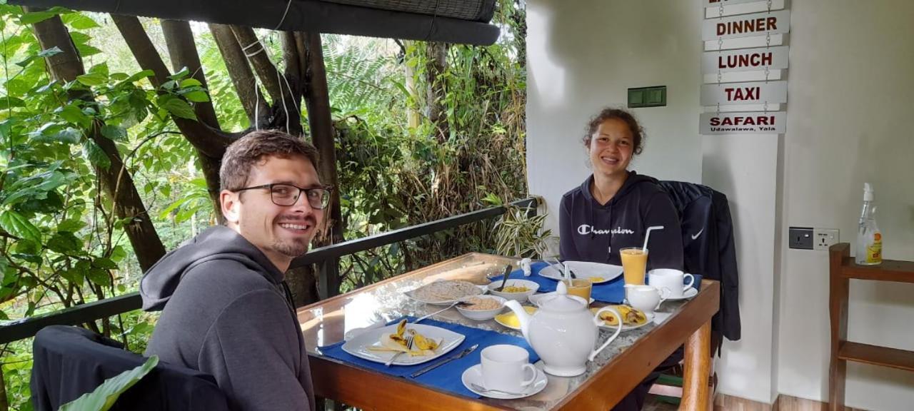 Dhanudi Homestay Ела Екстериор снимка