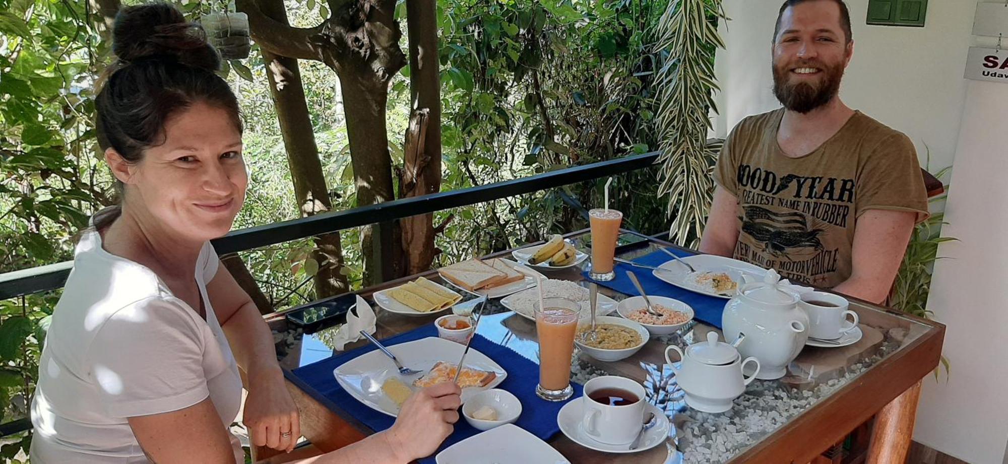 Dhanudi Homestay Ела Екстериор снимка