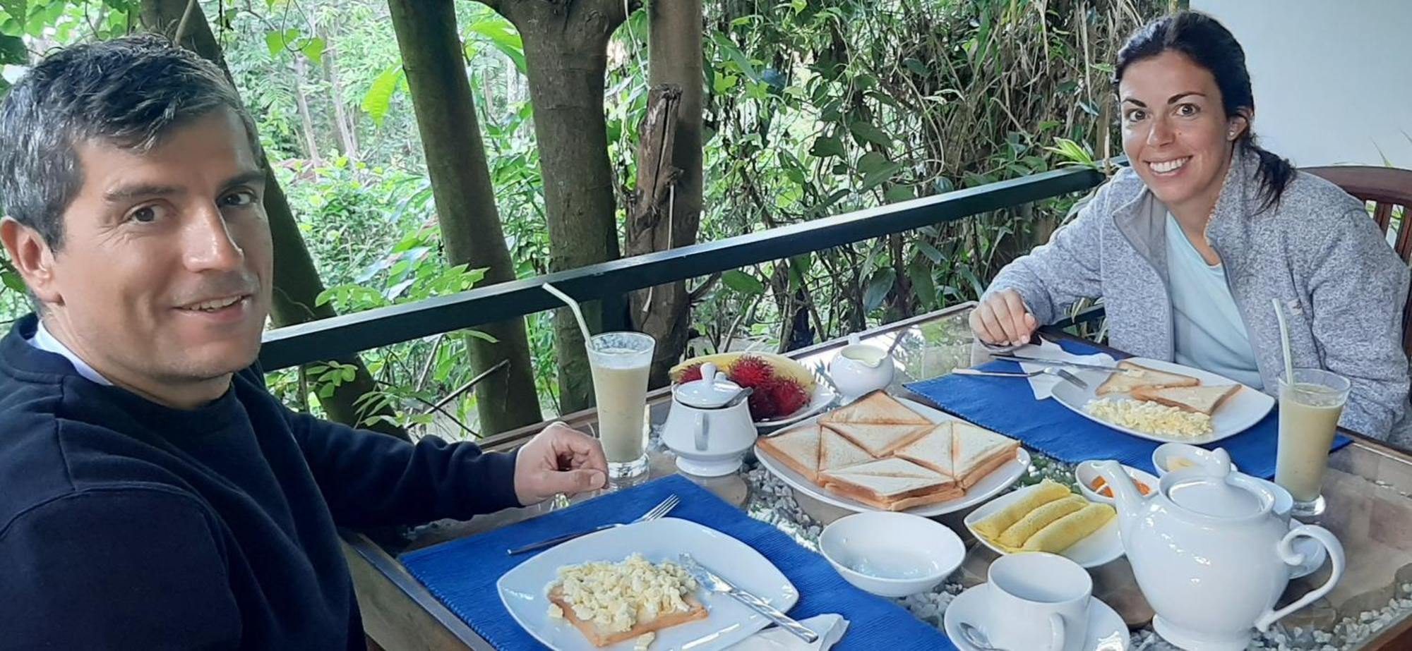 Dhanudi Homestay Ела Екстериор снимка