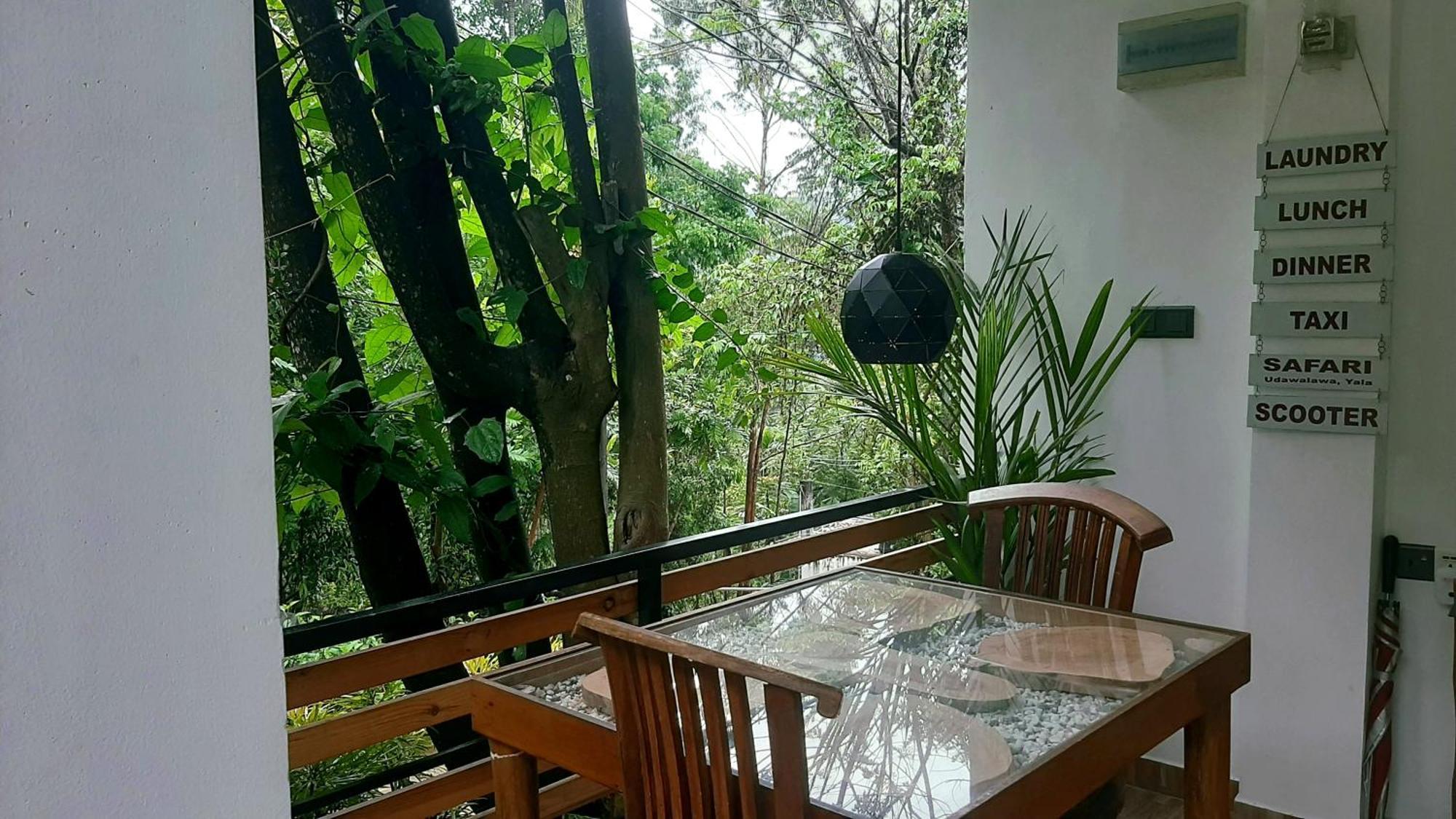 Dhanudi Homestay Ела Екстериор снимка