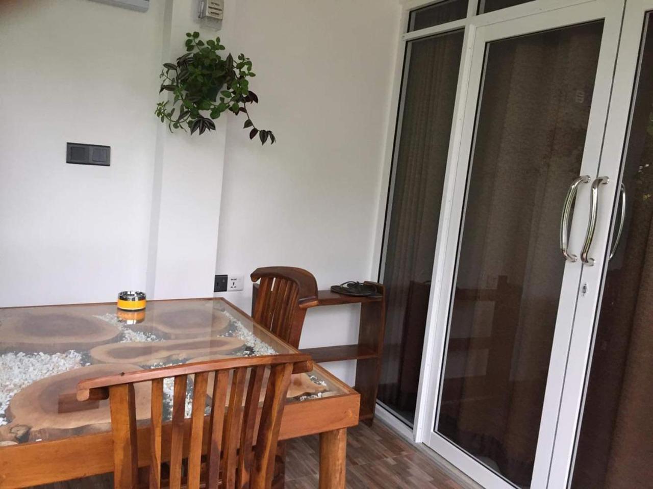 Dhanudi Homestay Ела Екстериор снимка